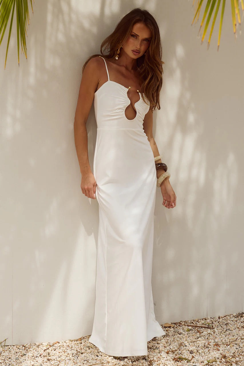 Kalena Plunge Maxi Dress - Image 6